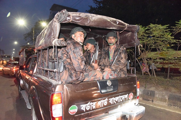 রাজধানীতে ২০ প্লাটুন বিজিবি মোতায়েন