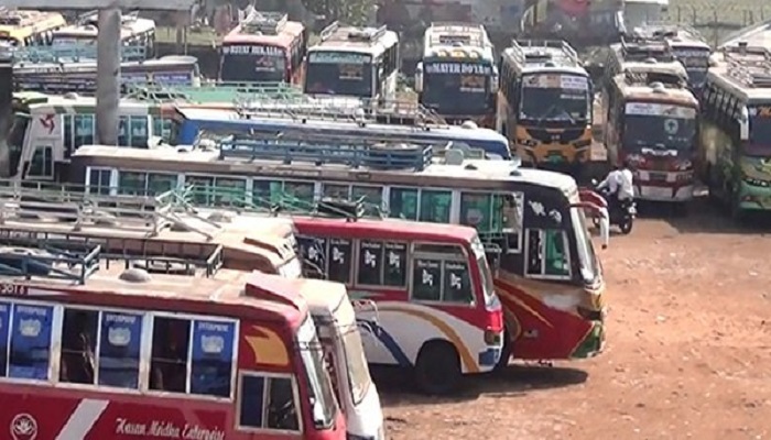 সাতক্ষীরায় ২য় দিনের মতো চলছে বাস ধর্মঘট