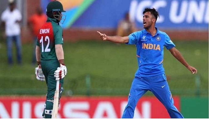 হেরে গিয়ে বাংলাদেশের পতাকা কেড়ে নিল ভারতীয়রা!