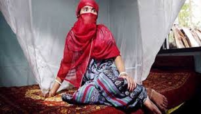 বন্ধ হয়ে গেল দৌলতদিয়া যৌনপল্লী
