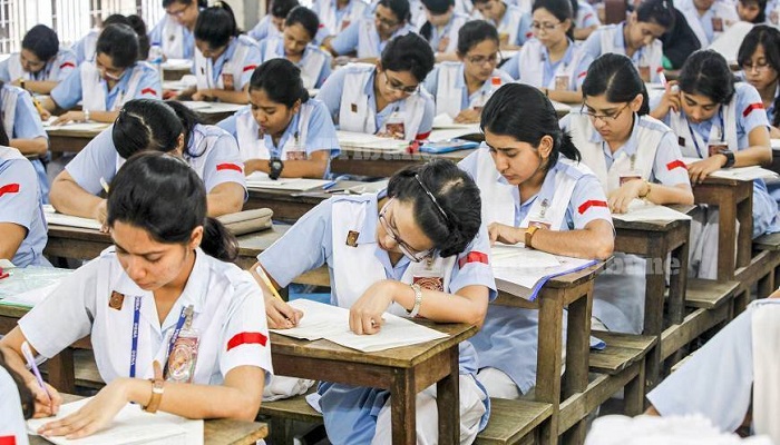 এসএসসি ও এইচএসসি পরীক্ষা নিয়ে বাড়ছে শঙ্কা