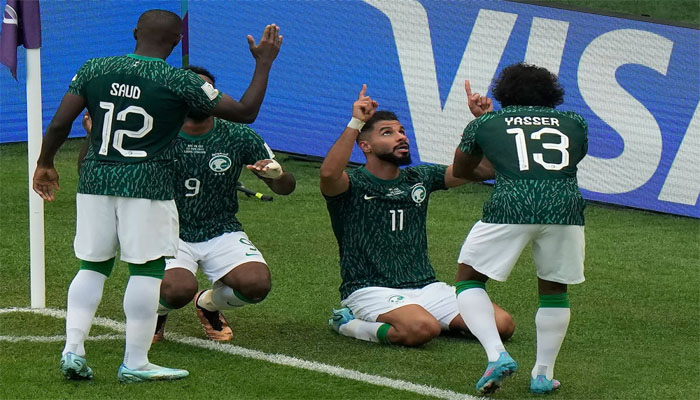 আর্জেন্টিনাকে হারিয়ে সৌদির চমক