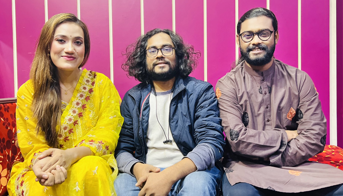 আনন্দের কথায় লায়লা-রাব্বির নতুন গান