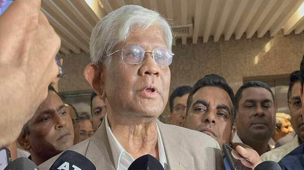 আমাদের প্রধান কাজ আইনশৃঙ্খলা ঠিক করা: ড. সালেহ উদ্দিন