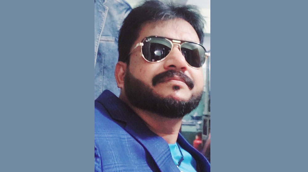 পুরস্কার যেভাবে হয়ে যায় উত্তরসূরি তিরস্কার