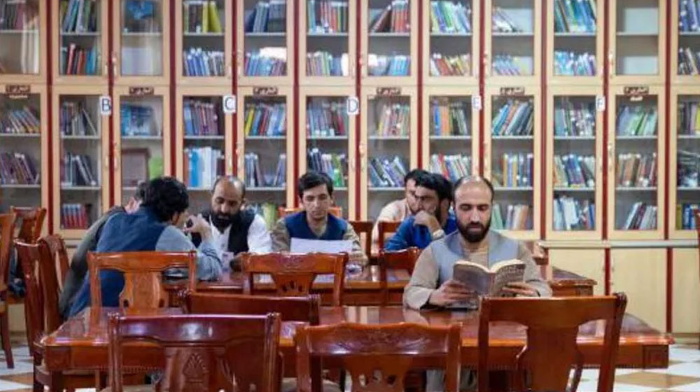 বিশ্ববিদ্যালয়ে নারীদের লেখা বই নিষিদ্ধ করল তালেবান