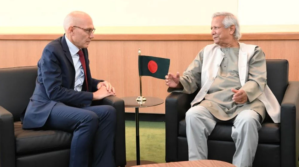 নির্বাচনে ভুয়া তথ্য মোকাবিলায় জাতিসংঘের সহায়তা চাইলেন প্রধান উপদেষ্টা