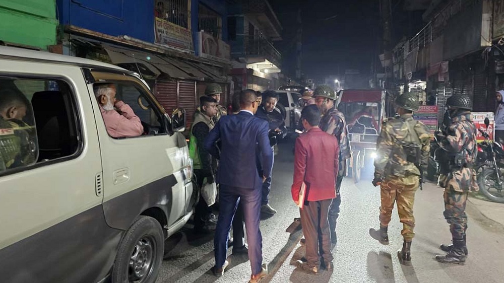 এজেন্টদের স্বাক্ষরিত ২৩ রেজাল্ট শিট জব্দ, প্রিসাইডিং কর্মকর্তাকে প্রত্যাহার