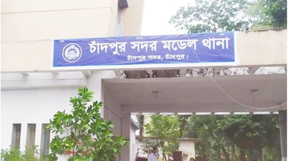 নিজ দলের ৫ কর্মীকে পুলিশে দিলেন নবনির্বাচিত সংসদ সদস্য