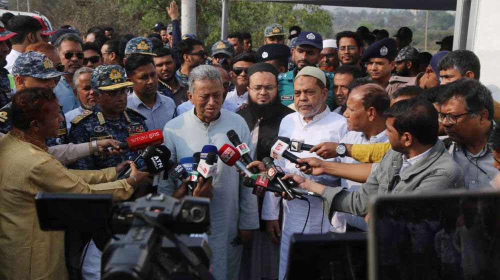 দেশের নাজুক অর্থনীতি পুনরুদ্ধারে ট্যাক্স বাড়াতে হবে: অর্থমন্ত্রী