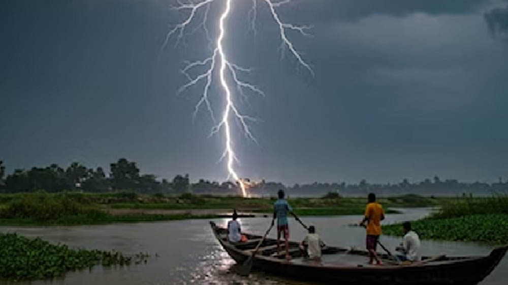 ফেঞ্চুগঞ্জে মাছ ধরতে গিয়ে বজ্রপাতে নিহত ২, নিখোঁজ ১