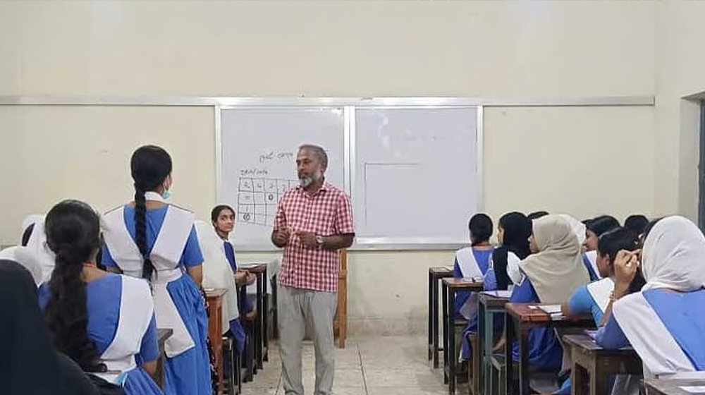 ৬০০ ছাত্রীর বিদ্যালয়ে নেই একজনও নারী শিক্ষক