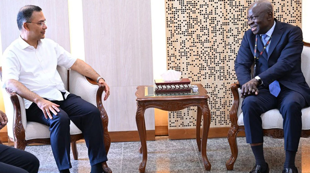 প্রধানমন্ত্রীর সঙ্গে আইএলও মহাপরিচালকের সৌজন্য সাক্ষাৎ