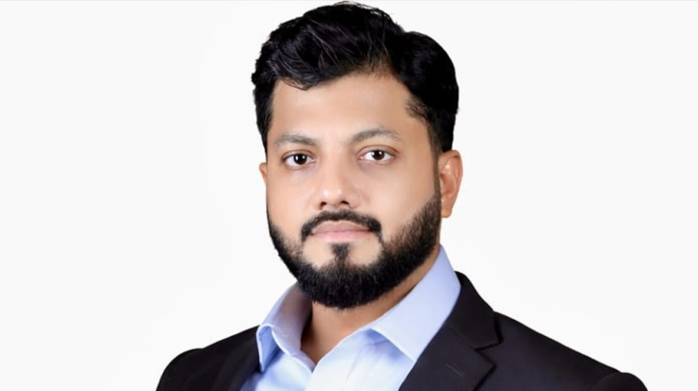 সংসদ ভবন এলাকায় অনাকাঙ্ক্ষিত হট্টগোল সামাল দেন প্রতিমন্ত্রী ইশরাক