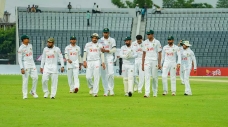 সিলেট টেস্টে: ৪৩৭ রানের বিশ্বরেকর্ড লক্ষ্যে পাকিস্তান, উইকেট শিকারে বাংলাদেশ