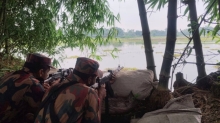 ৩ জেলার সীমান্তে বিএসএফের পুশ-ইন চেষ্টা রুখে দিলো বিজিবি