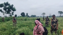 লালমনিরহাট সীমান্তে ৩৩ জনকে ‘ঠেলে দেওয়ার’ চেষ্টা, বিজিবির বাধা