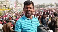নিজ বাসার সামনে বিএনপি নেতাকে কোপাল দুর্বৃত্তরা
