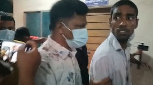 প্রতিমন্ত্রী শাহে আলমকে নিয়ে সংবাদ প্রকাশের জেরে গ্রেপ্তার সাংবাদিকের জামিন