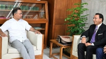 প্রধানমন্ত্রীর সঙ্গে ভিয়ন চেয়ারম্যানের সাক্ষাৎ