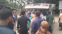 দিনাজপুরে মোটরসাইকেলে পিকআপের ধাক্কায় মা-ছেলের মৃত্যু