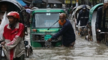 চট্টগ্রামের অনেক এলাকায় জলাবদ্ধতা, ভোগান্তিতে বাসিন্দারা