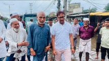 চট্টগ্রাম নগরীর জলাবদ্ধ এলাকার ৮০ শতাংশ থেকে পানি নেমে গেছে: মেয়র