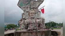 ফের ভাঙা হচ্ছে বীরশ্রেষ্ঠ হামিদুর রহমানের ভাস্কর্য 