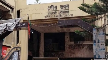 মাধবদী পৌরসভার ৩ গাড়ি বিক্রি করে দেওয়ার অভিযোগ