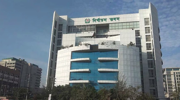 স্থানীয় নির্বাচনে সংসদ ভোটের সমান বরাদ্দ চায় ইসি